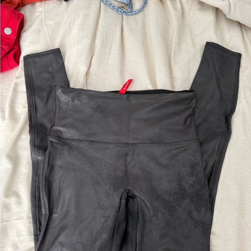 SPANX Charcoal Textured Leggings
